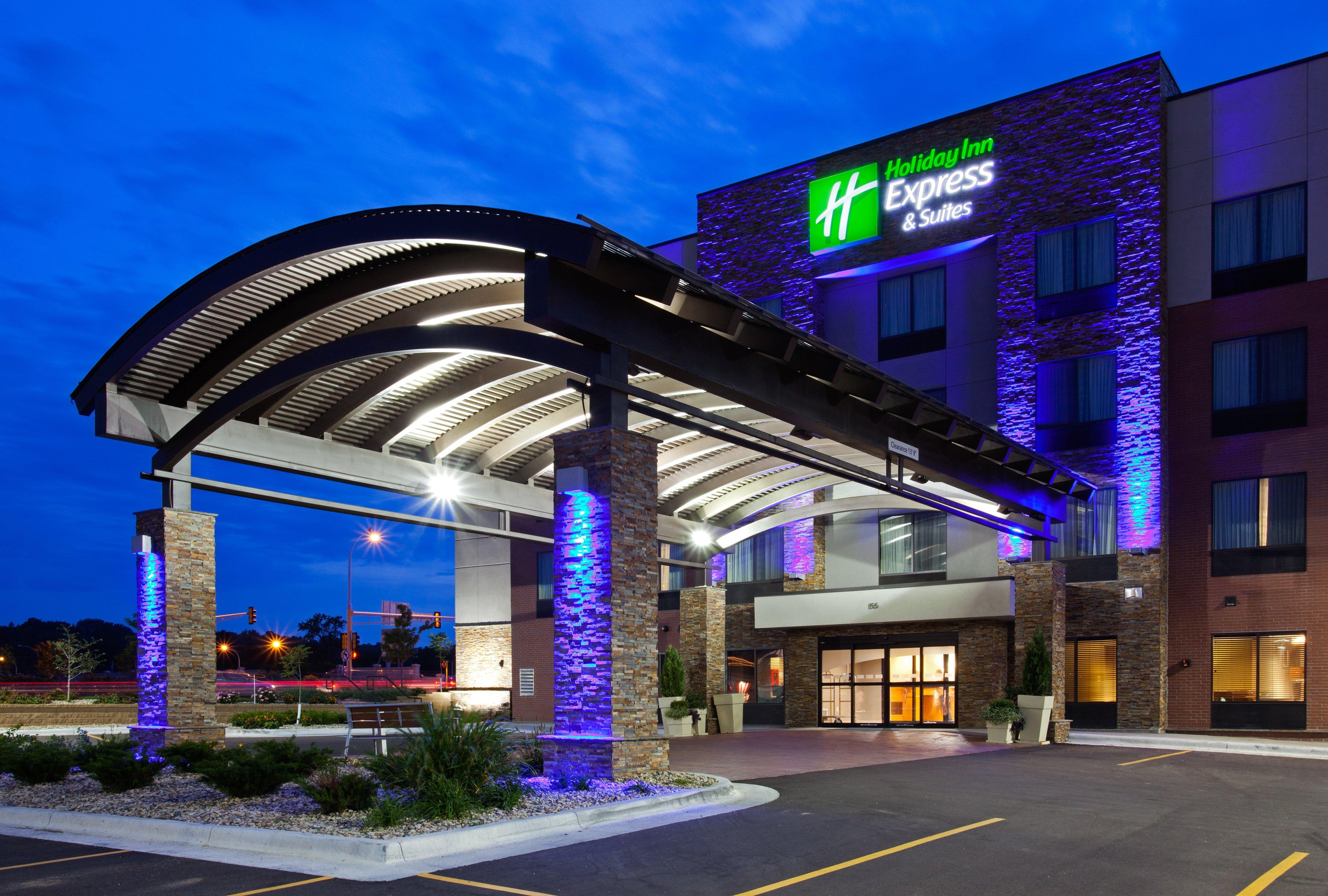 Holiday Inn Express And Suites Rochester West-Medical Center By Ihg מראה חיצוני תמונה